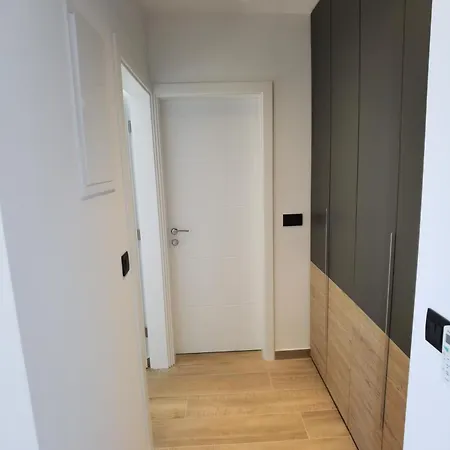 Apartment Gloria *